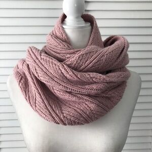 Merona Pink Acrylic Infinity Scarf